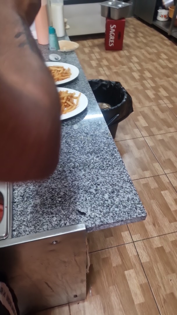 Turkish kebab & massa pizza · Fotos 6